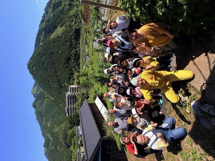 収穫祭に集まったみなさんの集合写真